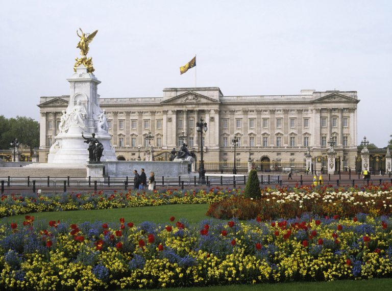Buckingham Palace 1